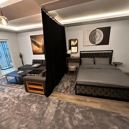 The World Is Yours 4 *